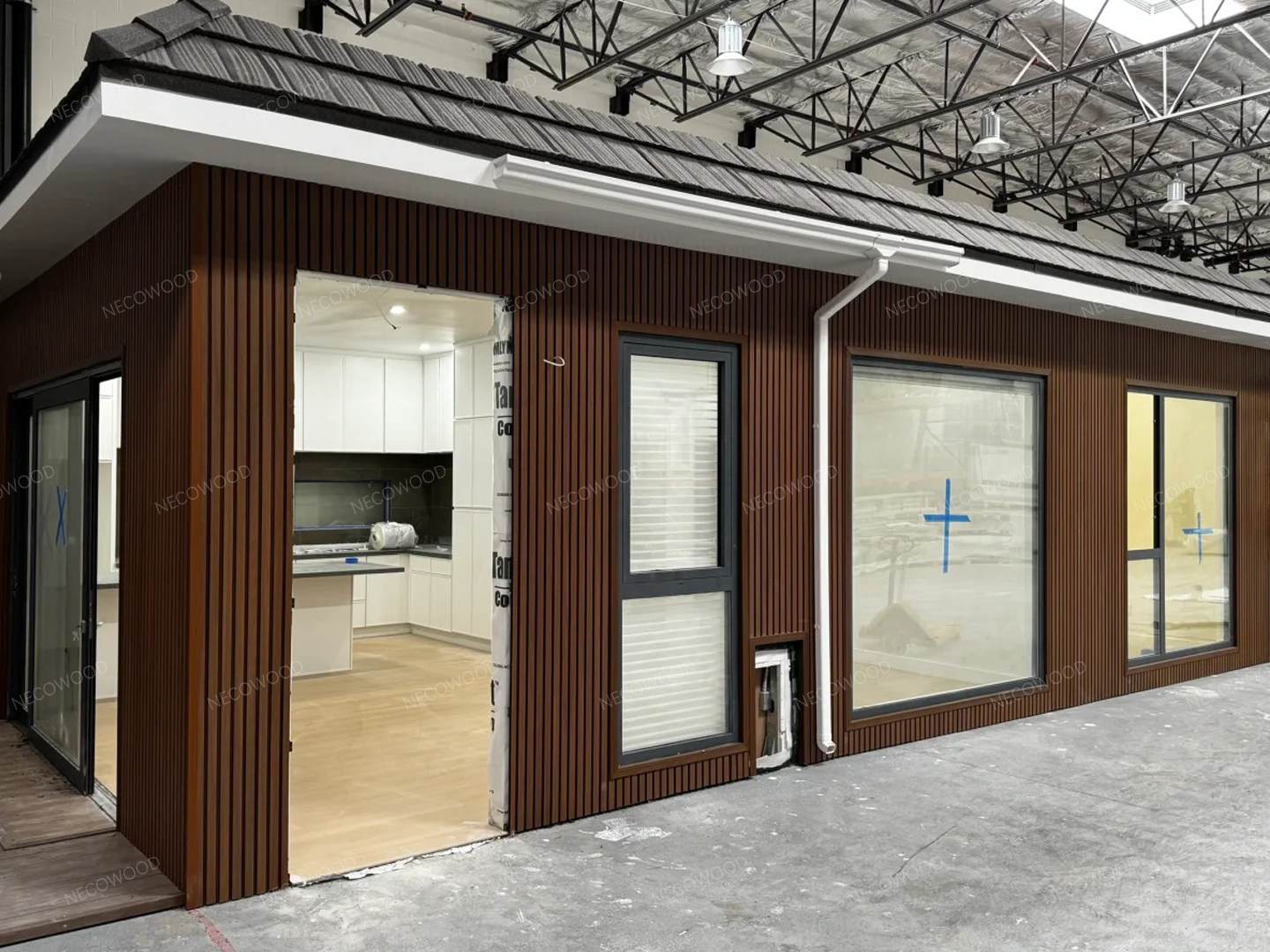 Construido para el sol australiano: los sistemas WPC de alto rendimiento NECOWOOD se lanzan oficialmente en Australia