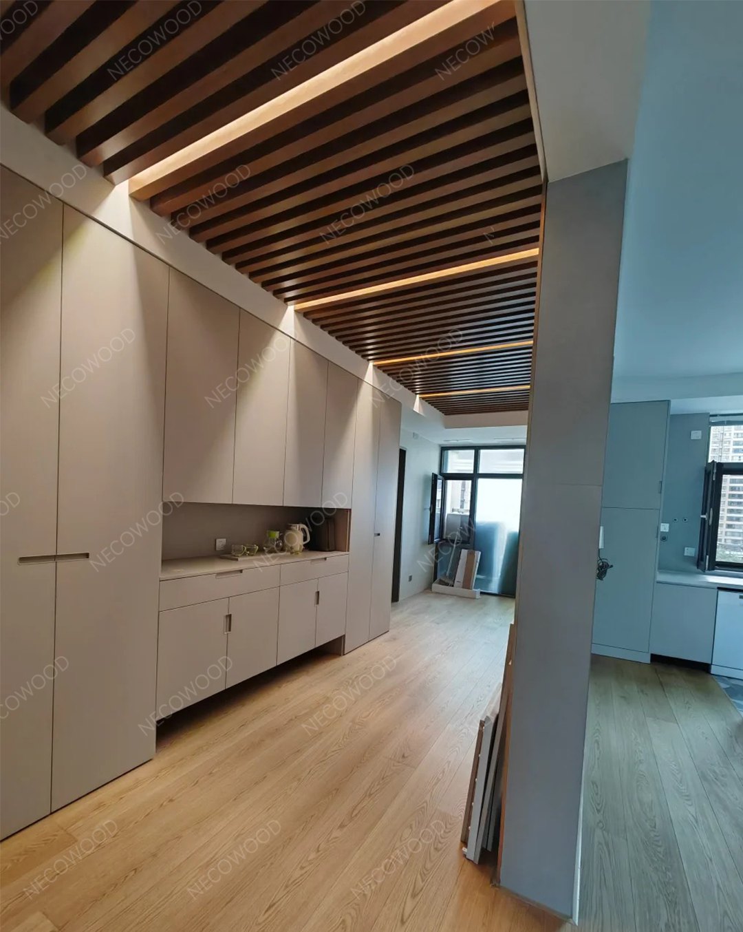 NECOWOOD completa un proyecto de techo de WPC del mundo real en Miami: 8 meses, 85 % de humedad, cero mantenimiento
