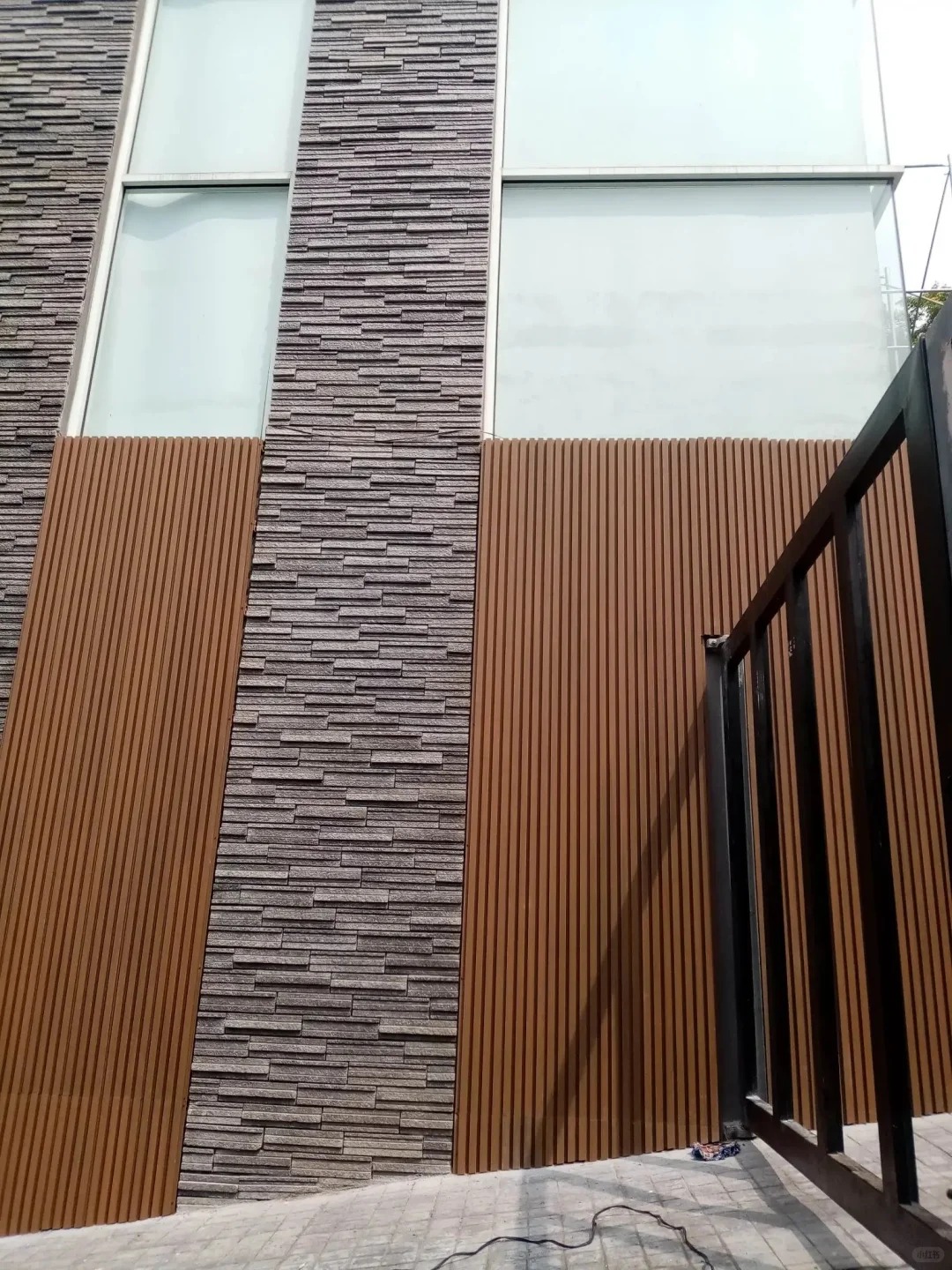 NECOWOOD alcanza un hito: más de 100 proyectos globales de construcción de WPC completados en 2026